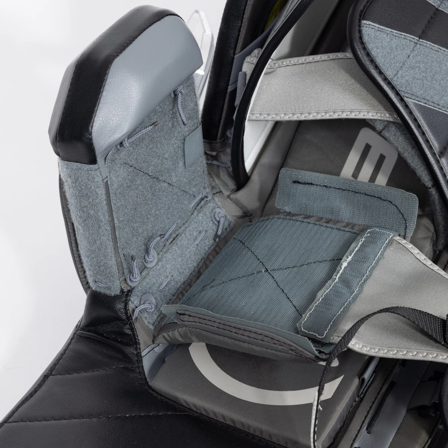 Warrior Ritual G6 Pro+ Senior Goalie Leg Pads 19 Warrior Ritual G6 Pro+ Senior Goalie Leg Pads - Image 17